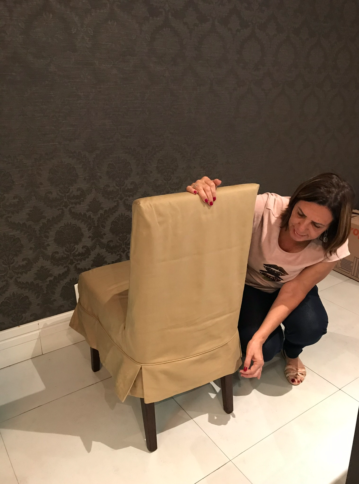 Cadeiras de jantar renovadas com capas sob medida